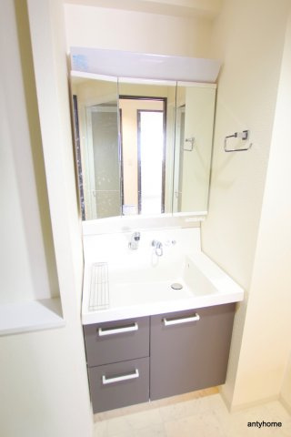 ラフィーネレジデンス　仲介手数料無料の洗面所