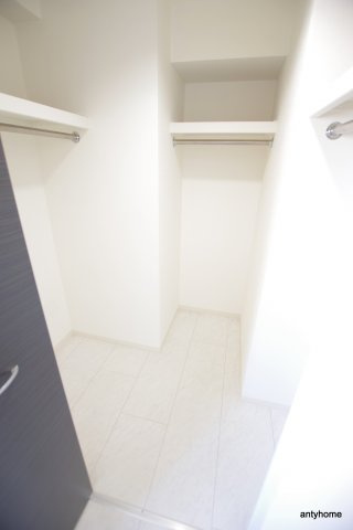 ラフィーネレジデンス　仲介手数料無料の収納