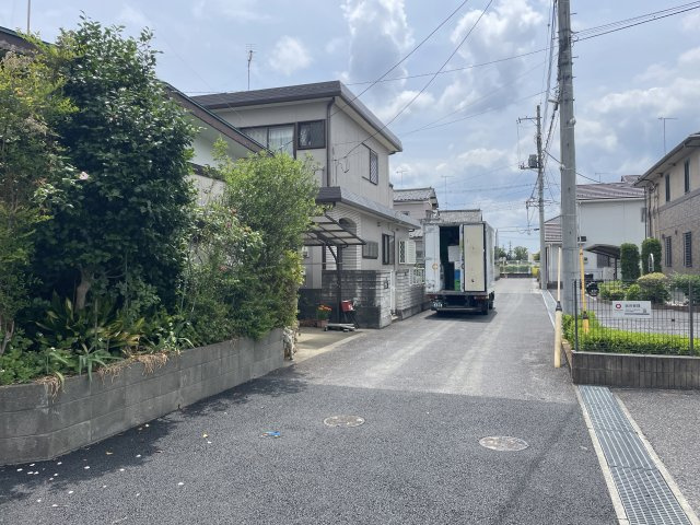 【前面道路含む現地写真】 | 熊谷市末広第5  LiveleGarden.s　新築戸建　全2棟　2号棟