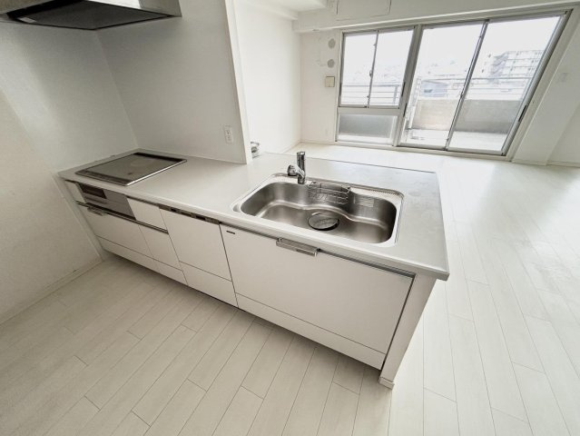 ガーデンハイク守山のキッチン