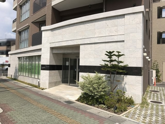 ガーデンハイク守山の外観