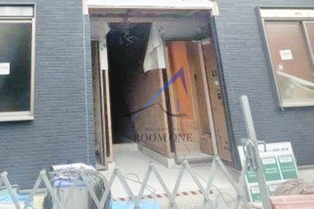 アスカのエントランス|エントランスです。