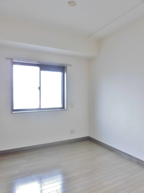 コンフォート野火止の寝室|洋室4.2帖