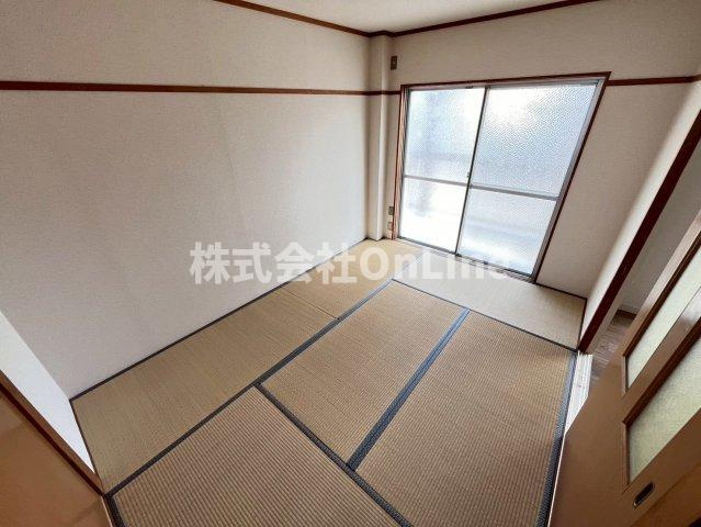 クローバーハイツの和室