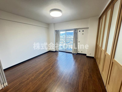 【洋室】 | 八戸ノ里ニュースカイハイツ