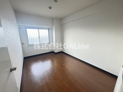 【洋室】 | 八戸ノ里ニュースカイハイツ