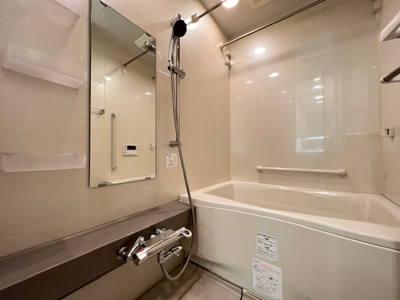 【浴室】 | レグノスイート三軒茶屋