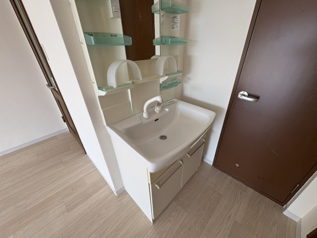 第一大森マンションの洗面所