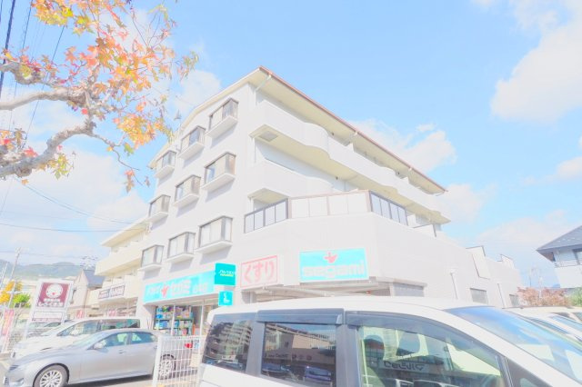 メゾン古田の外観