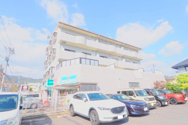 メゾン古田の外観