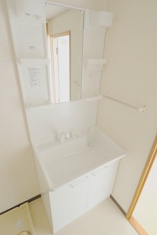 メゾン古田の浴室