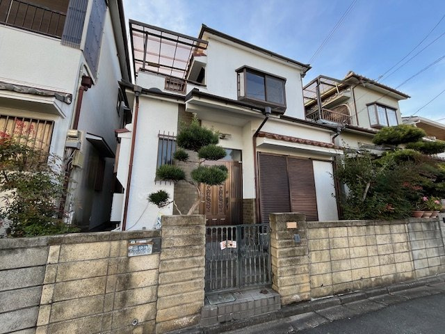 山中田貸家の外観