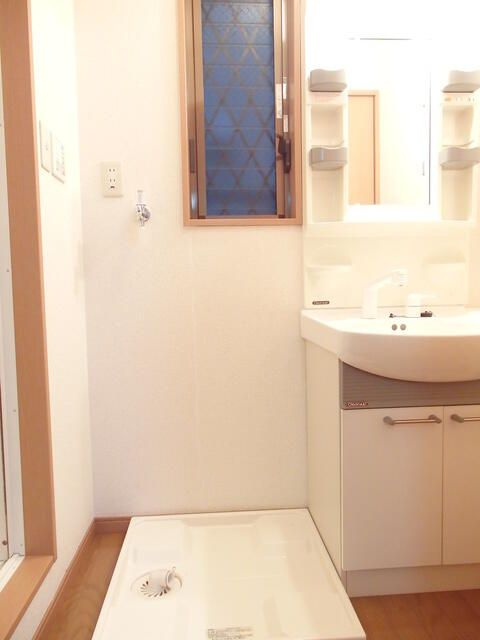 シャルマンドミールの設備|洗濯機置場