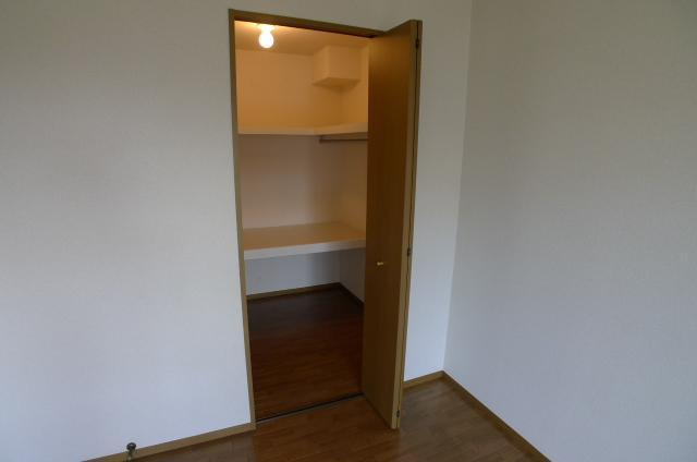 ジュネススズキの収納