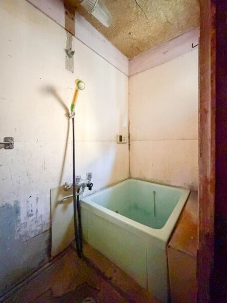 広瀬様大道413-3貸家の浴室