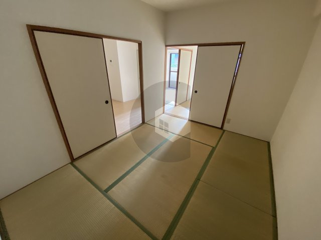 セラヴィ島之内の和室