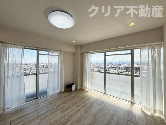 【居間・リビング】 | サンハイツ高崎　10階