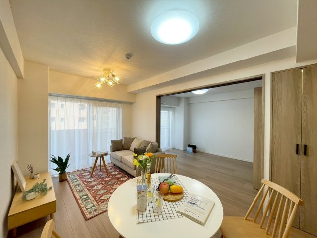 【居間・リビング】 | サンハイツ高崎　10階 | 同仕様施工例　