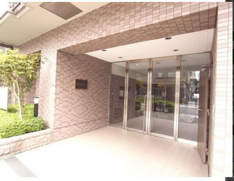 SUN ROCKのエントランス