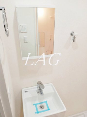 【洗面所】 | Ｈ－ＲＥＳＩＤＥＮＣＥ | 独立洗面台です。