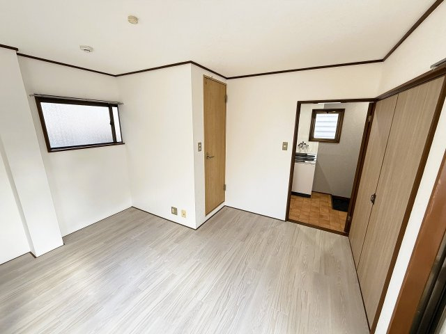 高橋ハイツの寝室