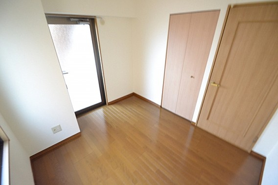 ベルレコルテ浜辺の洋室