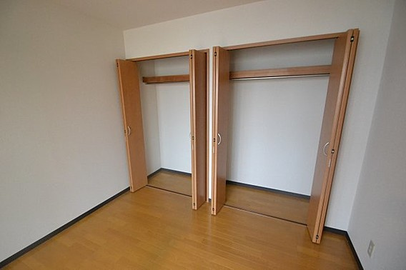 サンビルダー黄能ハウスの居間・リビング