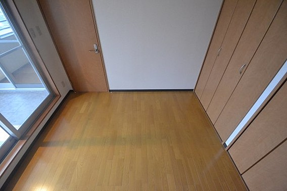 サンビルダー黄能ハウスの居間・リビング