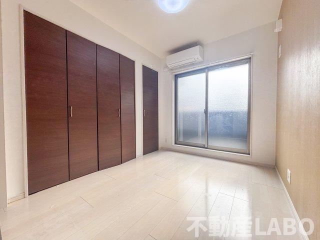 F asecia Radの洋室