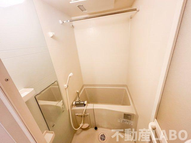 F asecia Radの浴室