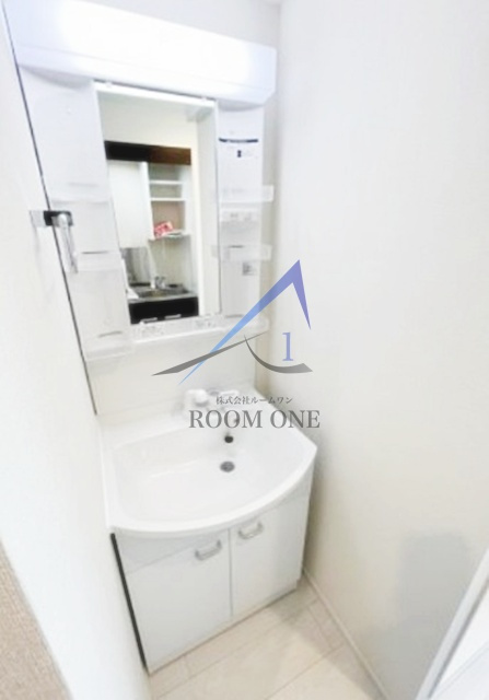 Coron Heiwadaiの洗面所|洗面台です。