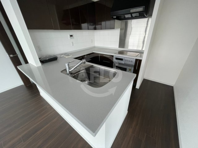 シティタワー西梅田　上福島小学校のキッチン|シティタワー西梅田　キッチン