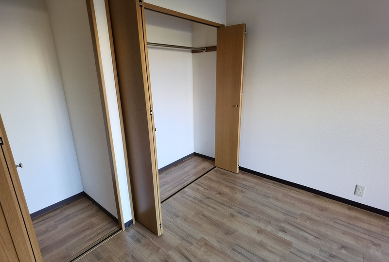 グランビア和の洋室