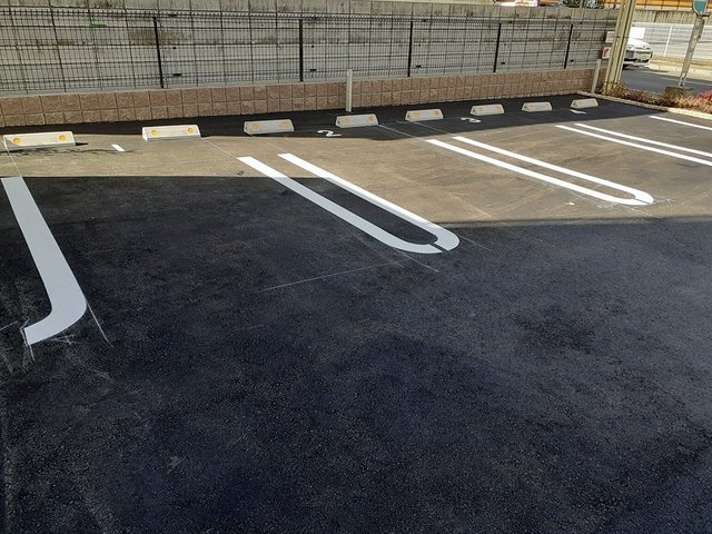 桂川サン・ライフの駐車場