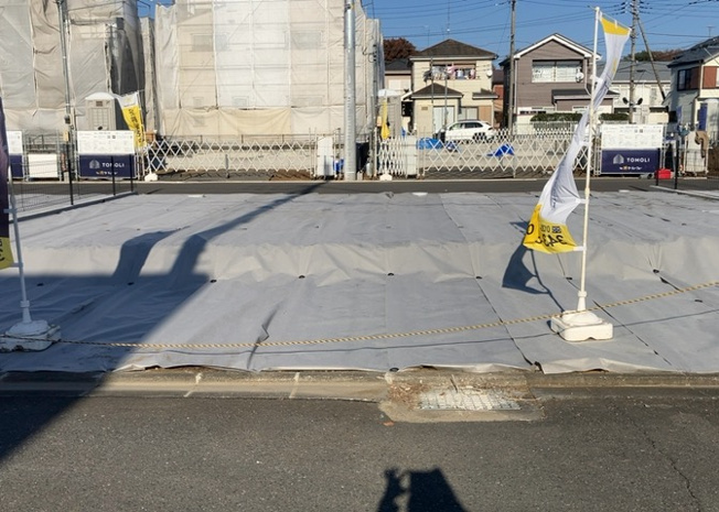 【周辺】 | 物件の詳細については、現地を見てわかること以外に、役所や法務局などで調べないとわからないことがあります。そのため、現地に行く場合は、もしこの物件を買ったらどのような生活ができるかをイメージしましょう。