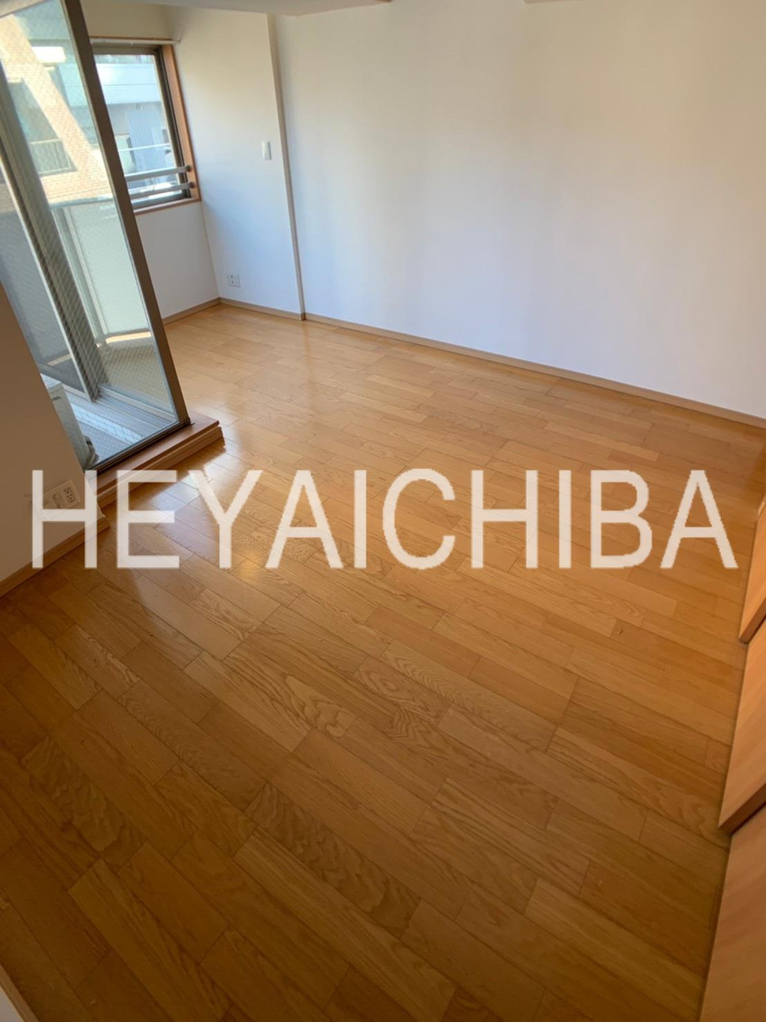 NSビル2の居間・リビング