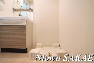 【内装】 | プレサンス丸の内レジデンス | 明るい色調の室内です