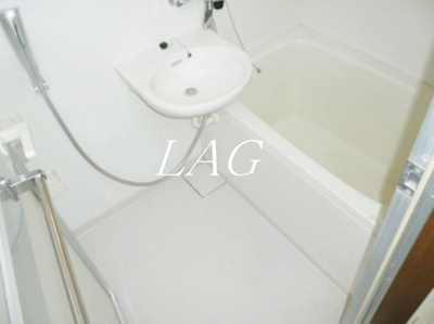 【浴室】 | ベルタス舟渡 | お風呂です。