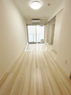 【居間・リビング】 | ＡＲＣＯＢＡＬＥＮＯ ＳＨＩＮＩＴＡＢＡＳＨＩ | 洋室のお部屋です。