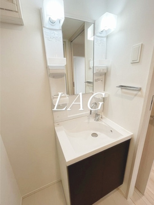 【洗面所】 | ＡＲＣＯＢＡＬＥＮＯ ＳＨＩＮＩＴＡＢＡＳＨＩ | 洗面台です。