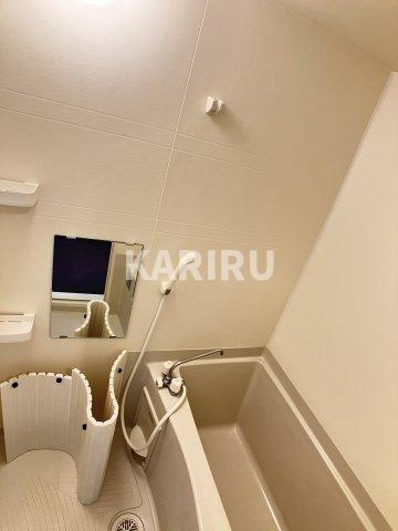 YOSHITOMI.BLD の浴室