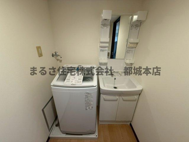 コウガユウキビル店舗（マンスリー）の独立洗面台