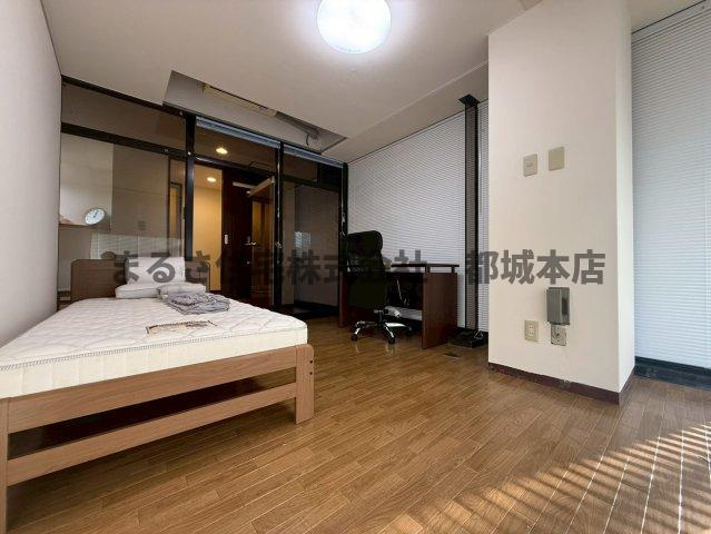 コウガユウキビル店舗（マンスリー）の洋室