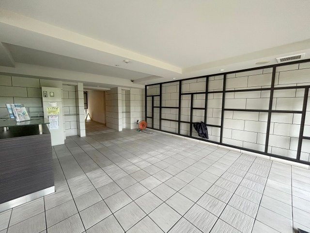セレッソコートリバーサイドOSAKAのロビー