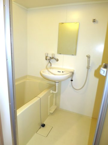 中央区日本橋浜町１丁目の賃貸マンションの浴室