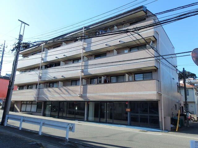 パレス南光の外観