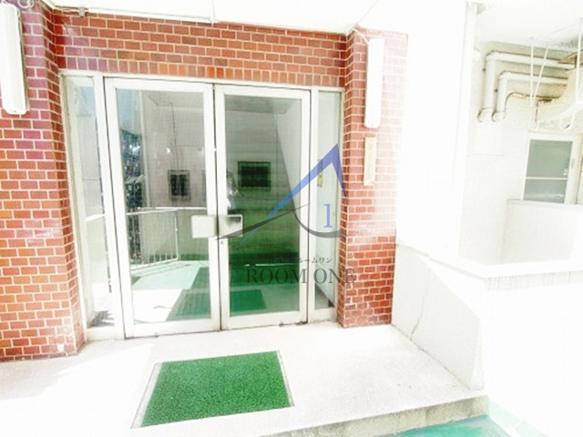 山王ローズシャトーのエントランス|エントランスです。