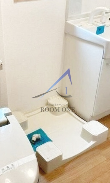 フレックス駒場の設備|洗濯機置場です。