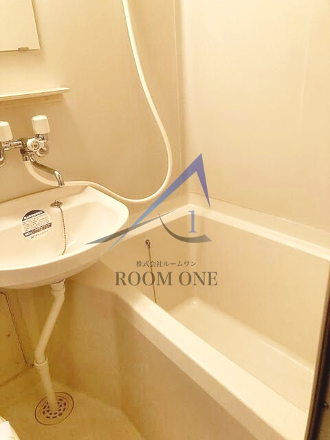 新井ハイツの浴室|お風呂です。