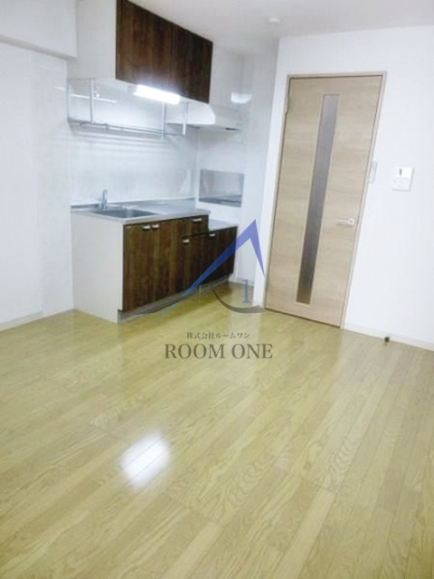 ヴィラロッソカバーロの居間・リビング|洋室のお部屋です。